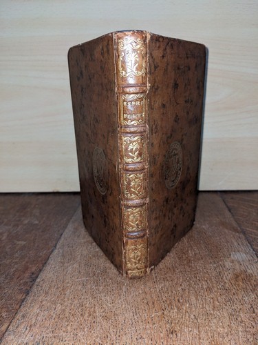 Altes buch das - altes,